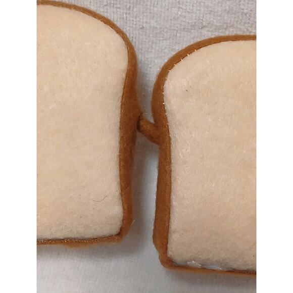 Target Felt Duo Figurine Wondershop Hyde Eek Spritz 2022 23 Peanut Butter Jelly - Picture 8 of 9